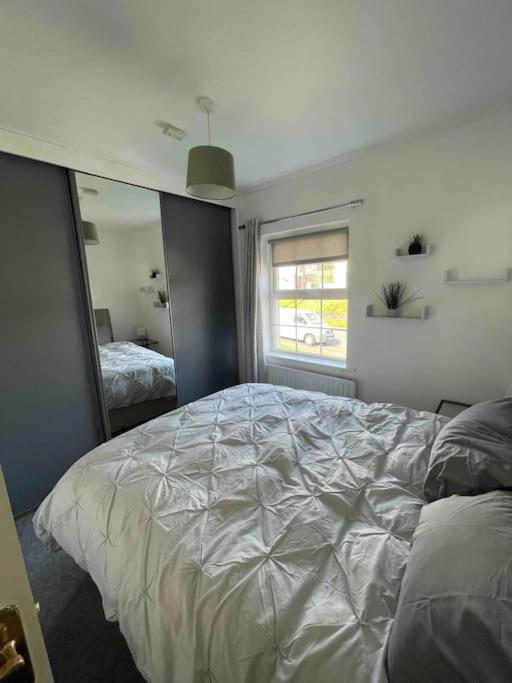 Holiday home Spacious 4 Bedroom House With Large Garden